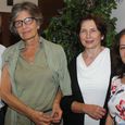 V. l.: Pfarrassistent Stefan Grandy, Cecily Corti, Katharina Steininger (Leiterin der Bibliothek Garsten), Pastoralassistentin Heidi Staltner-Kix