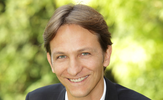 Manuel Golda / Foto Bechyna, Preindlgasse 5, 1130 Wien0699 1 956 95 40 Manuel Golda