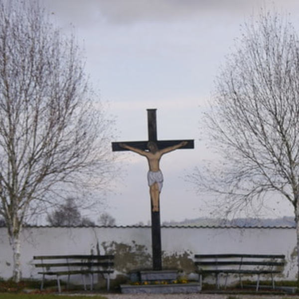 Friedhofskreuz