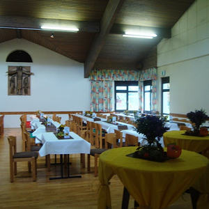       großer Saal im Pfarrheim Ternberg                         