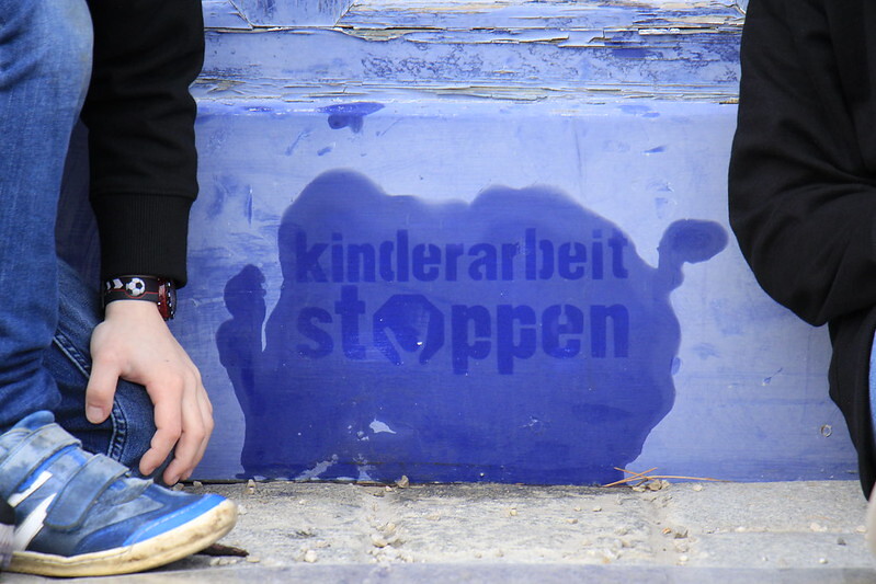 Schwere Kinderarbeit? Verputz dich!